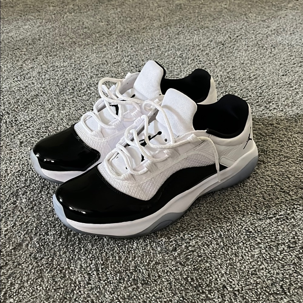 Nike Air Jordan 11 Low Black and White